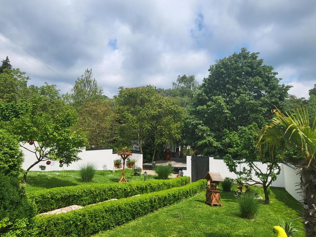Vila Jovana Vrdnik Bagian luar foto