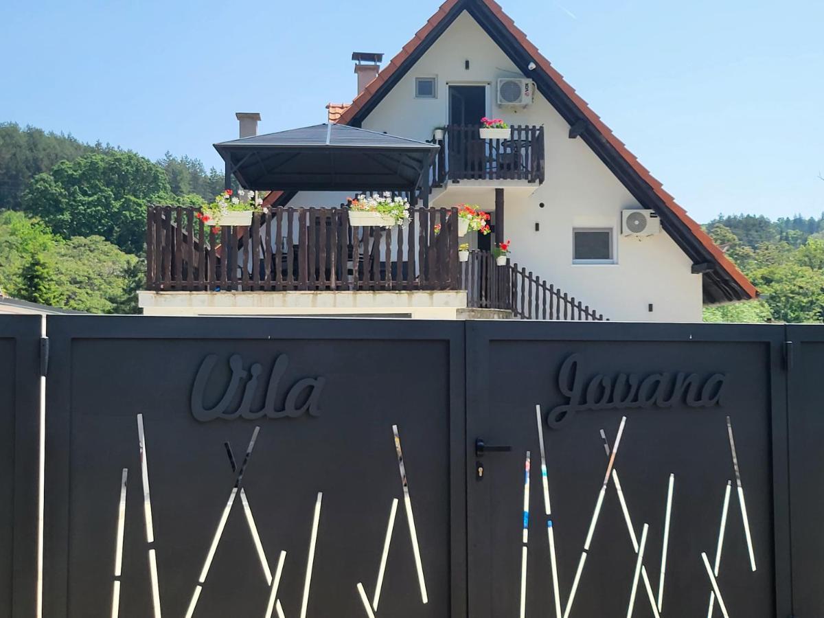 Vila Jovana Vrdnik Bagian luar foto