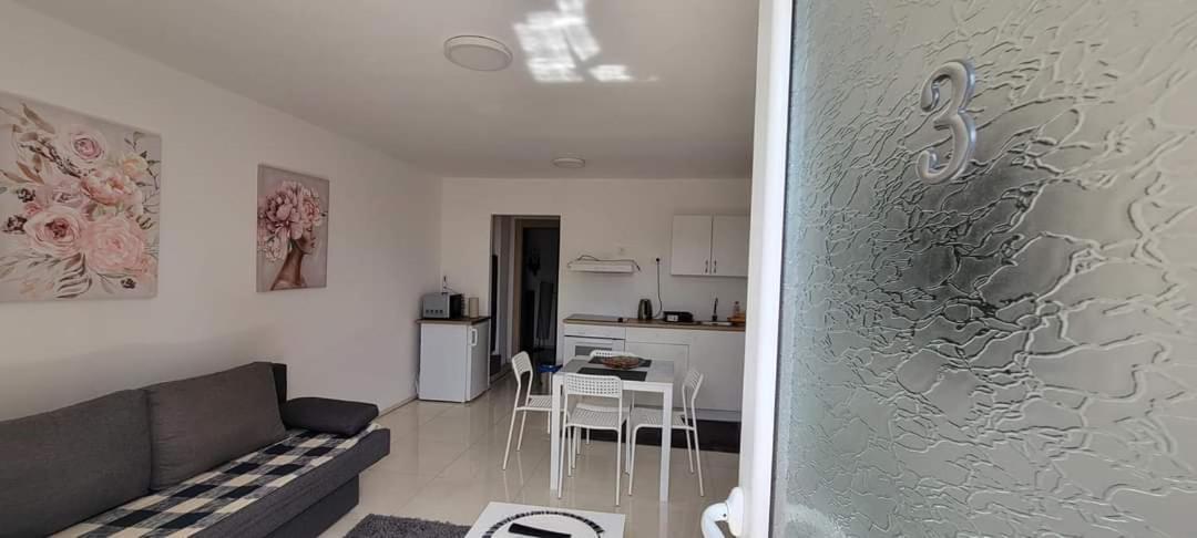 Vila Jovana Vrdnik Bagian luar foto
